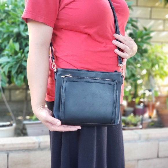 Sole Society Faux Leather Crossbody - Picture 5 of 5